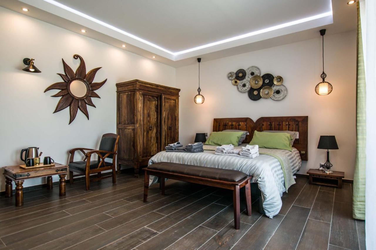 Les Cuves - Saintes Bed & Breakfast Chaniers Ngoại thất bức ảnh