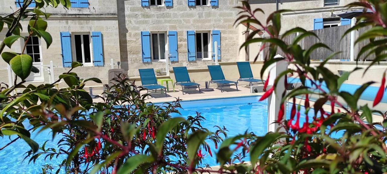 Les Cuves - Saintes Bed & Breakfast Chaniers Ngoại thất bức ảnh