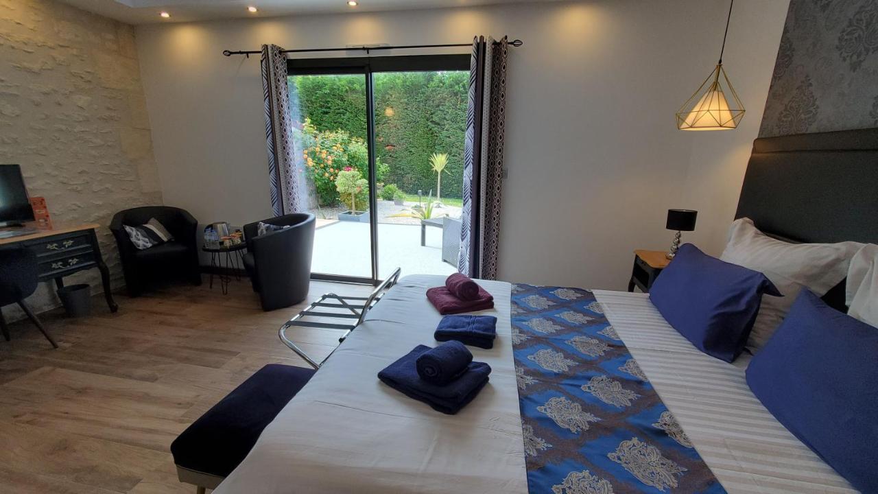 Les Cuves - Saintes Bed & Breakfast Chaniers Ngoại thất bức ảnh